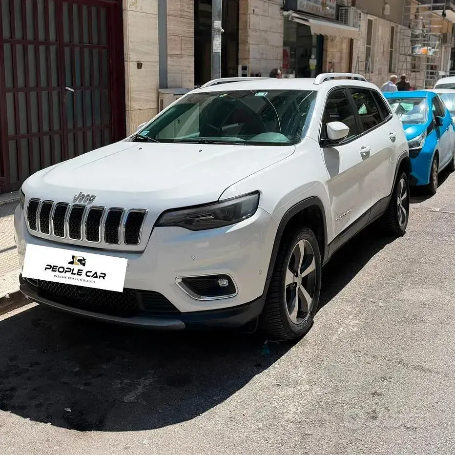 Usata Jeep Cherokee 194 CV (142 kW) 2019 Bianco SUV