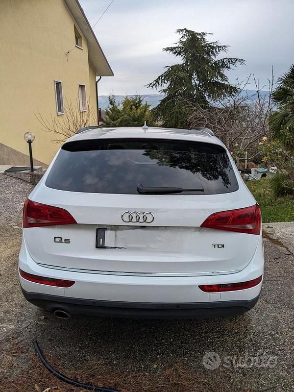 Usata Audi Q5 150 CV (110 kW) 2015 Bianco SUV