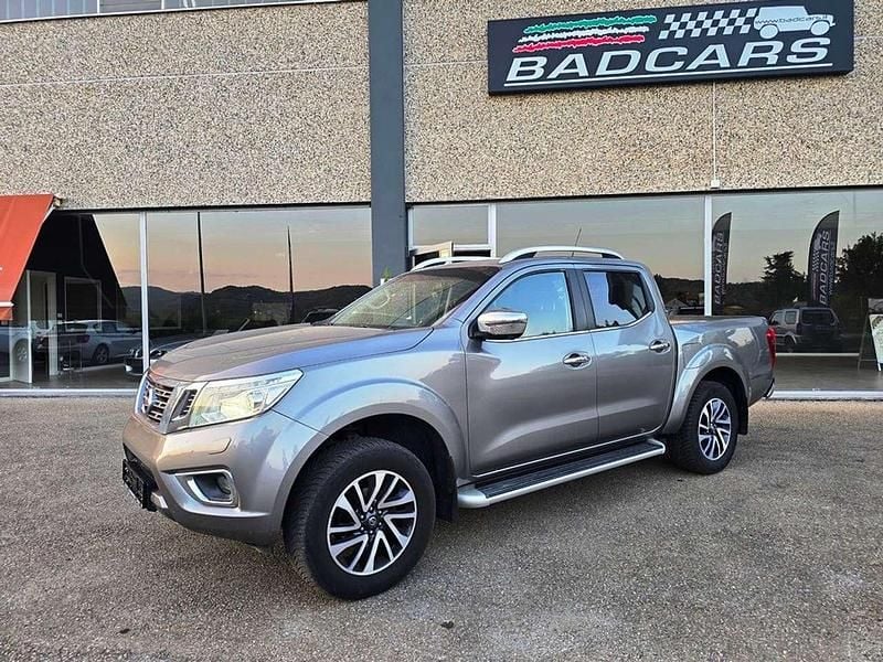 Grigio Usata 2016 Nissan Navara Tekna Pick-up | 16.803 € (Super prezzo) - Immagine 1/4