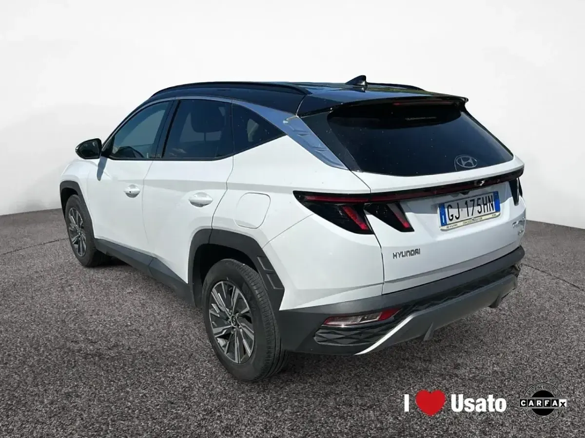 Usata Hyundai Tucson 230 CV (169 kW) 2022 Bianco SUV