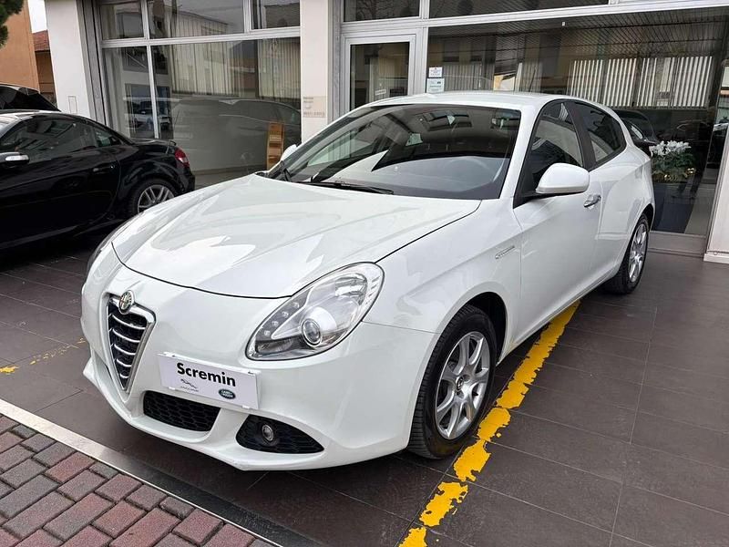 Usata Alfa Romeo Giulietta Progression 105 CV (77 kW) 2012 Bianco Utilitaria