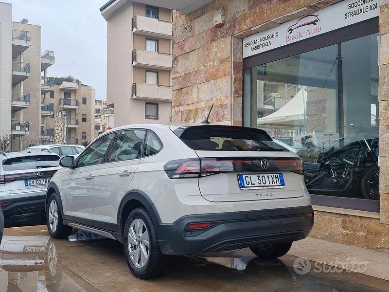 Usata VW Taigo Life 95 CV (69 kW) 2022 Beige SUV