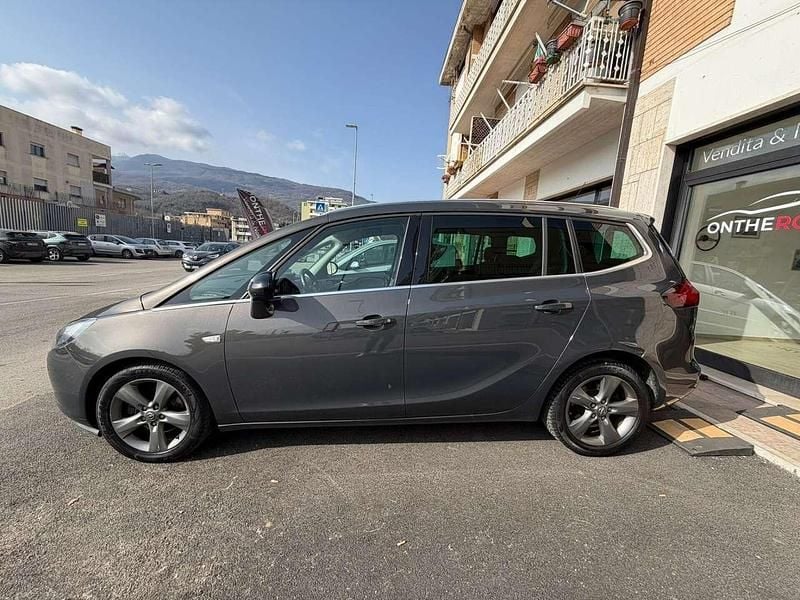 Usata Opel Zafira Tourer Cosmo 150 CV (110 kW) 2013 Blu/azzurro Monovolume