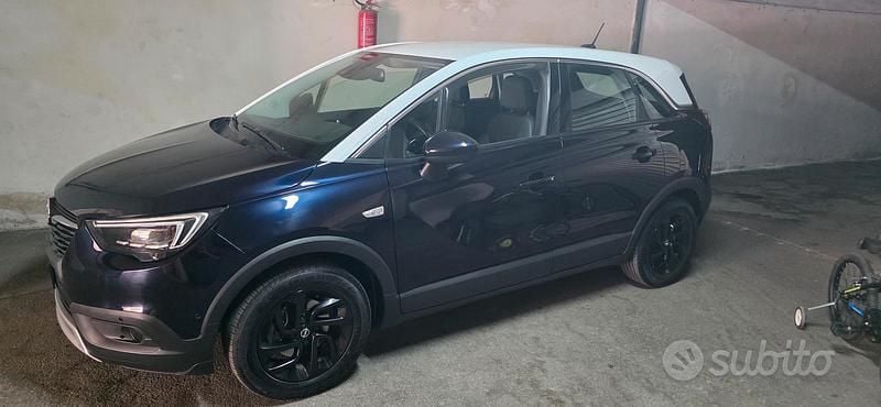 Usata Opel Crossland X 110 CV (80 kW) 2019 Blu SUV