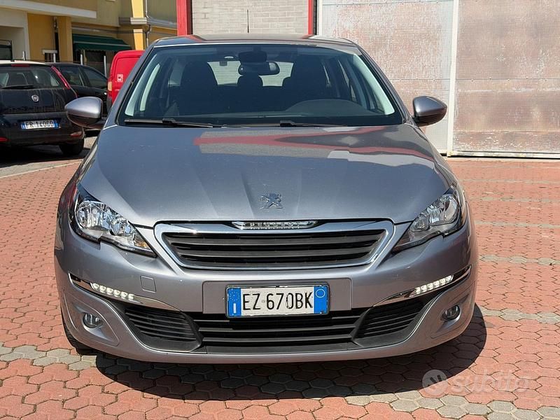 Usata Peugeot 308 Business-Line 116 CV (85 kW) 2015 Grigio Station wagon