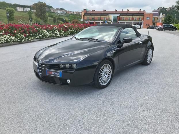 Alfa Romeo Spider Usata 675 Alfa Romeo Spider In Vendita