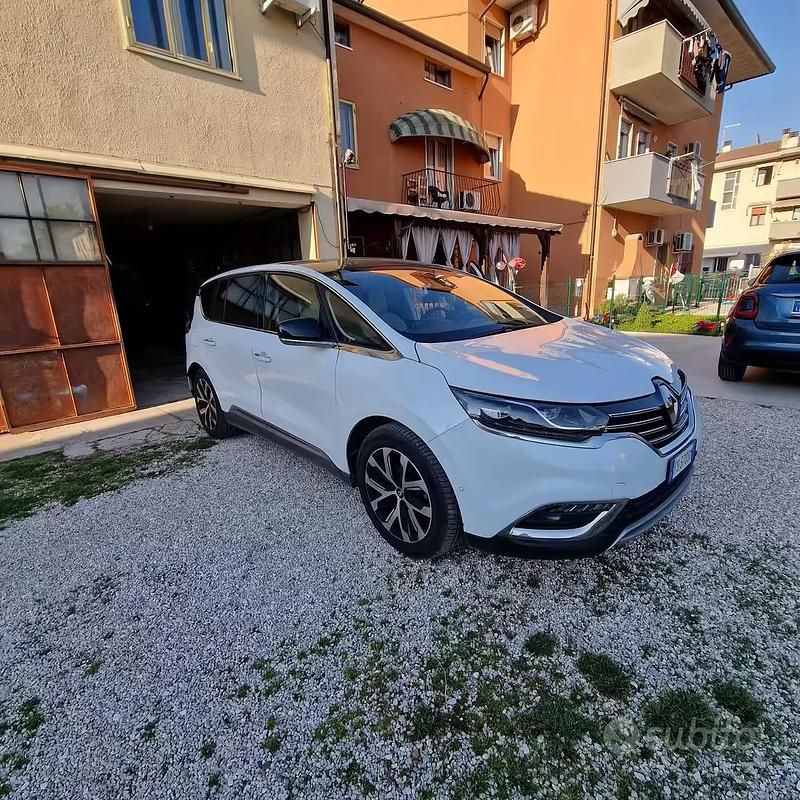 Usata Renault Espace 160 CV (117 kW) 2018 Bianco Monovolume