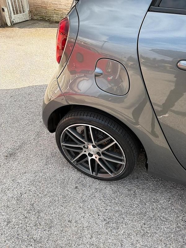 Usata Smart ForFour Brabus 109 CV (80 kW) 2016 Utilitaria