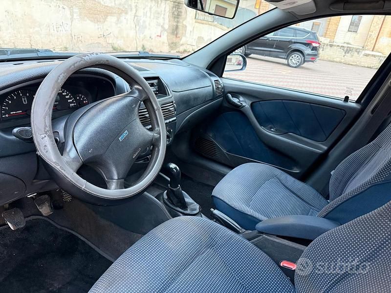 Usata Fiat Marea 105 CV (77 kW) 1999 Blu Station wagon