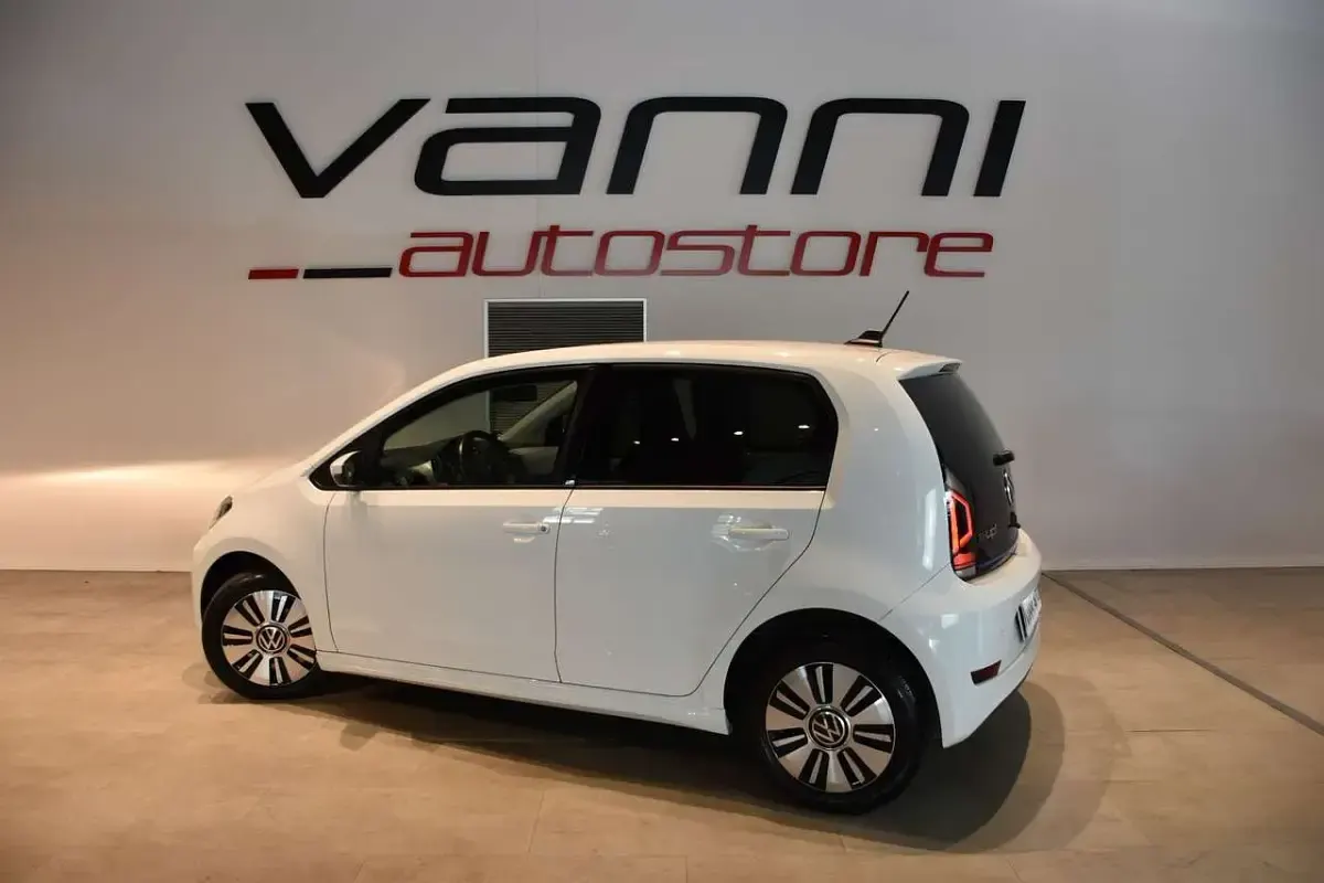 Usata VW e-up! 61 kW (83 CV) 2021 Bianco Utilitaria