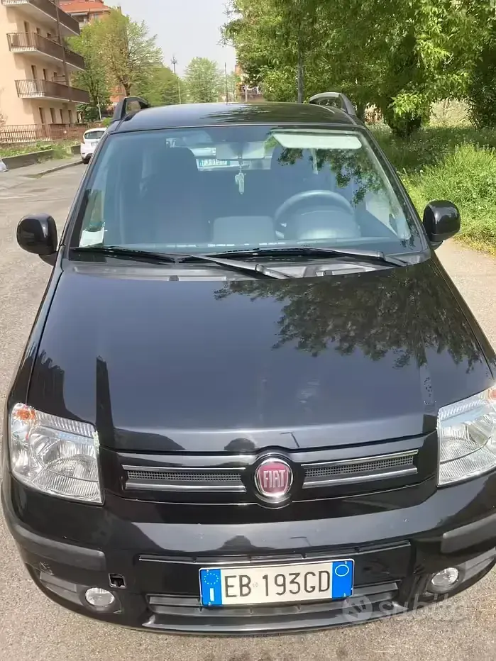 Usata Fiat Panda 69 CV (50 kW) 2010 Nero Utilitaria