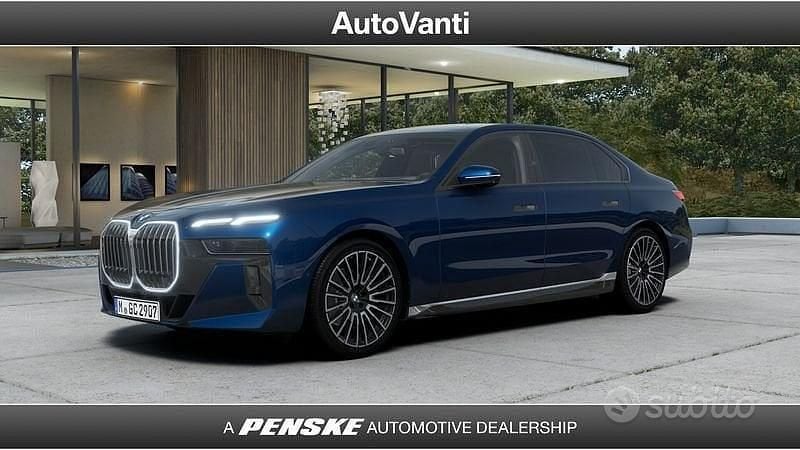 Blu Nuova 2025 BMW 740 M Sport Tre volumi | 129.440 € (Super prezzo) - Immagine 1/4