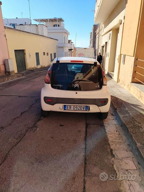 Usata Citroën C1 68 CV (50 kW) 2013 Bianco Utilitaria