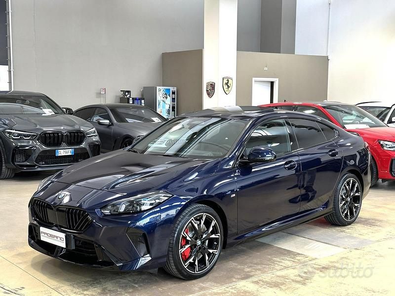 Usata BMW 220 M Sport 163 CV (119 kW) 2025 Tansanit blau Coupé