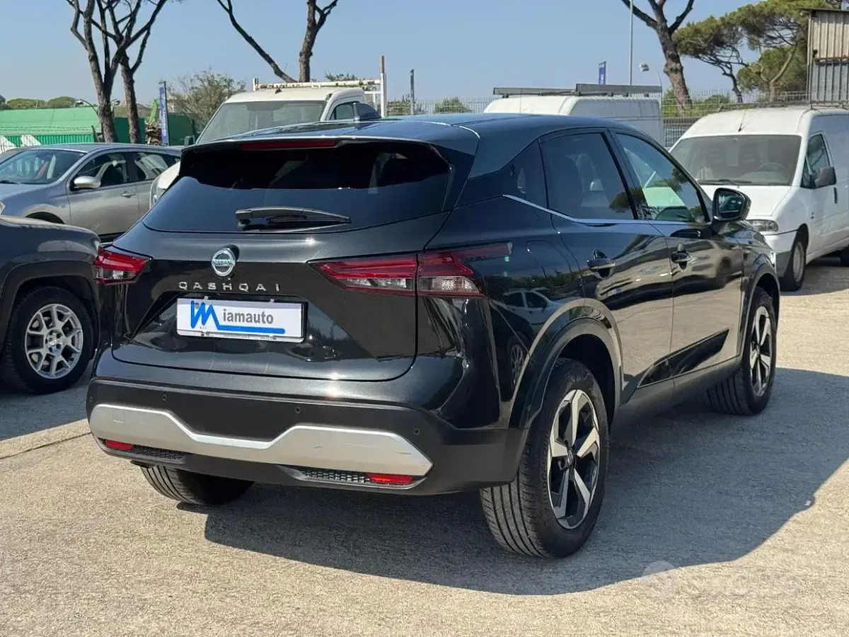 Usata Nissan Qashqai N-Connecta 158 CV (116 kW) 2022 Nero SUV