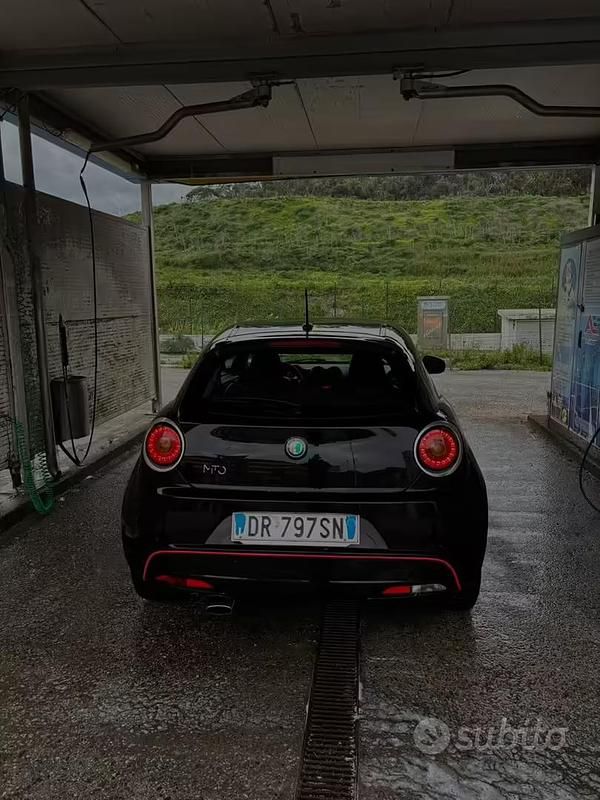 Usata Alfa Romeo MiTo 79 CV (58 kW) 2008 Nero Utilitaria