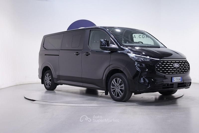 Usata Ford Tourneo Titanium 170 CV (125 kW) 2025 Nero Monovolume
