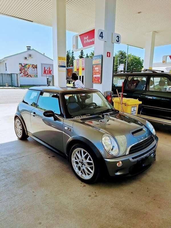 Usata 2007 Mini Cooper S Utilitaria | 9500 € (Cara) - Immagine 1/4