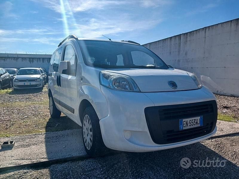 Usata Fiat Qubo Dynamic 77 CV (56 kW) 2012 Bianco Monovolume