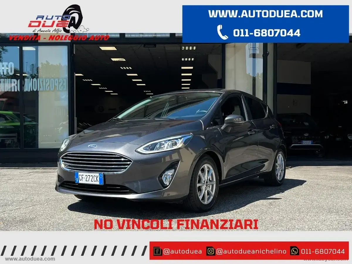 Usata Ford Fiesta 125 CV (91 kW) 2021 Grigio Utilitaria