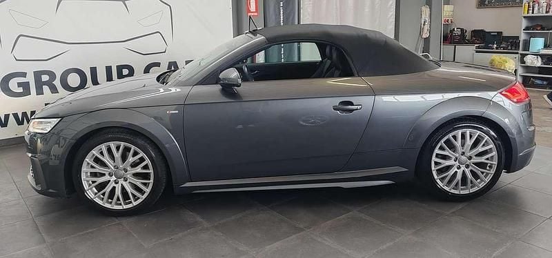 Usata Audi TT Roadster S-Line 197 CV (144 kW) 2019 Grigio medio Cabrio