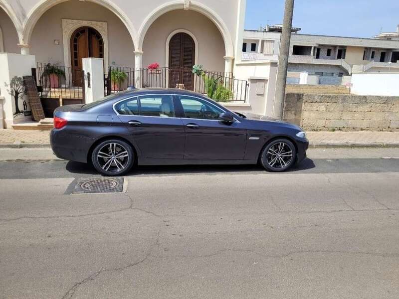 Usato 2013 BMW 530 3.0 Diesel 258 CV (16.900 €)