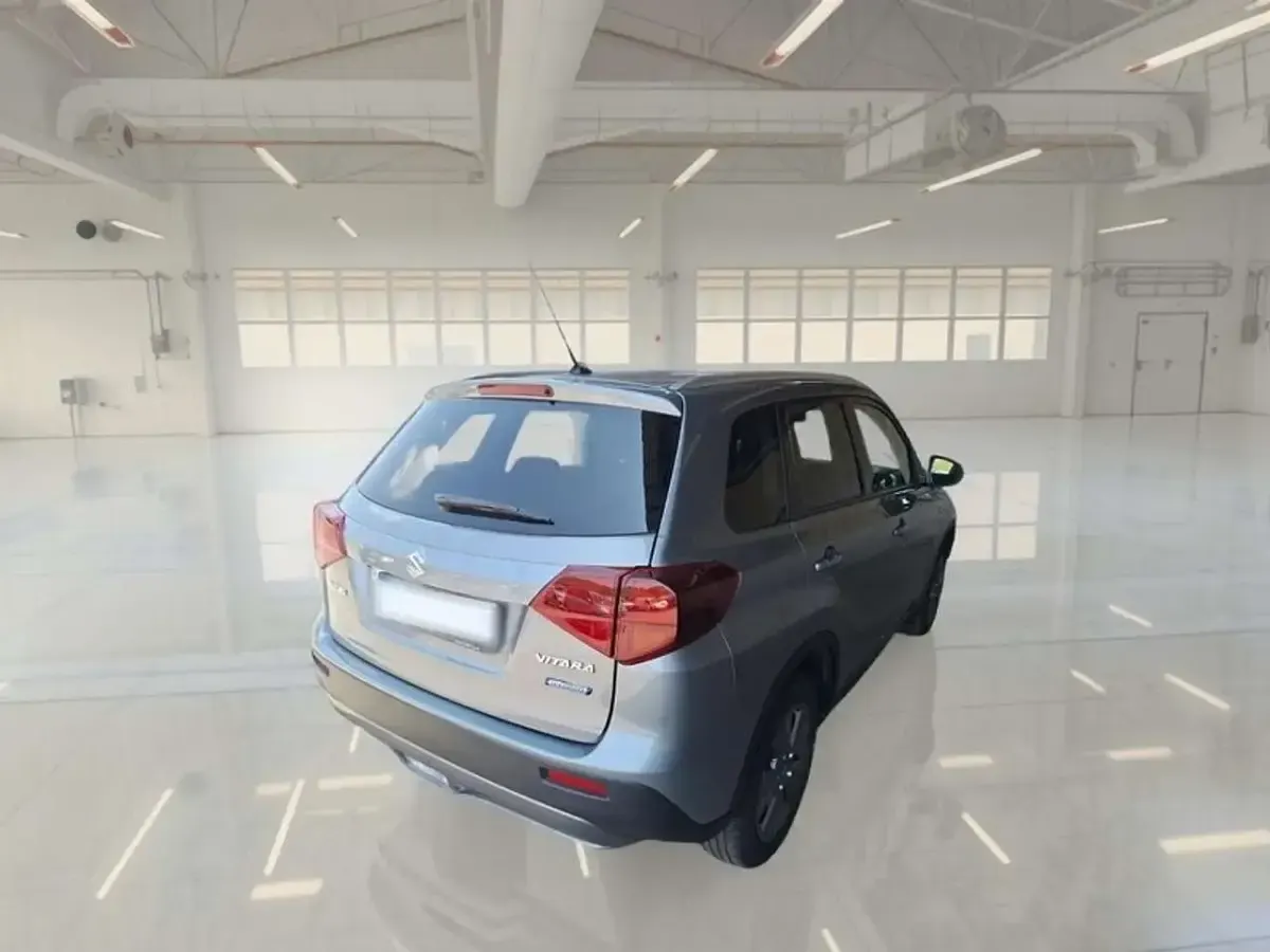 Usata Suzuki Vitara Cool 129 CV (94 kW) 2023 Grigio SUV
