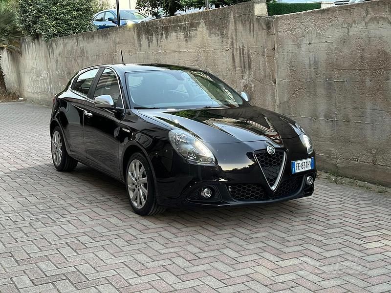 Usata Alfa Romeo Giulietta 120 CV (88 kW) 2016 Utilitaria