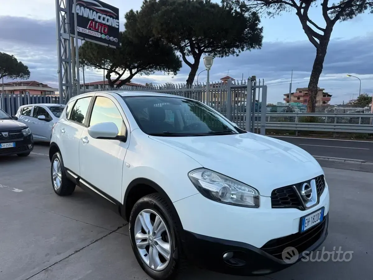 Usata Nissan Qashqai 110 CV (80 kW) 2011 Bianco SUV