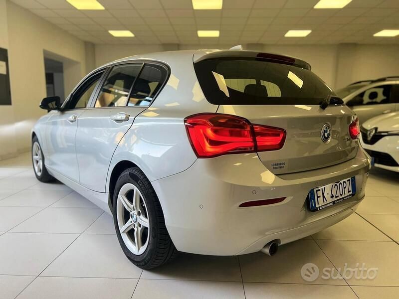 Usata BMW 116 Sport Line 116 CV (85 kW) 2017 Grigio Utilitaria