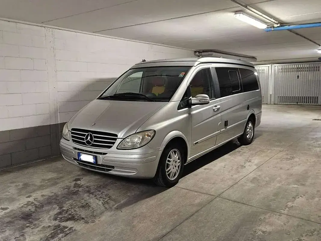 Usata Mercedes Viano Marco Polo 150 CV (110 kW) 2007 Argento Monovolume