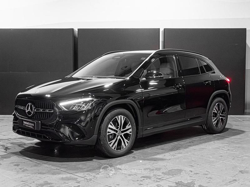 Usata Mercedes GLA200 Advanced 150 CV (110 kW) 2026 SUV