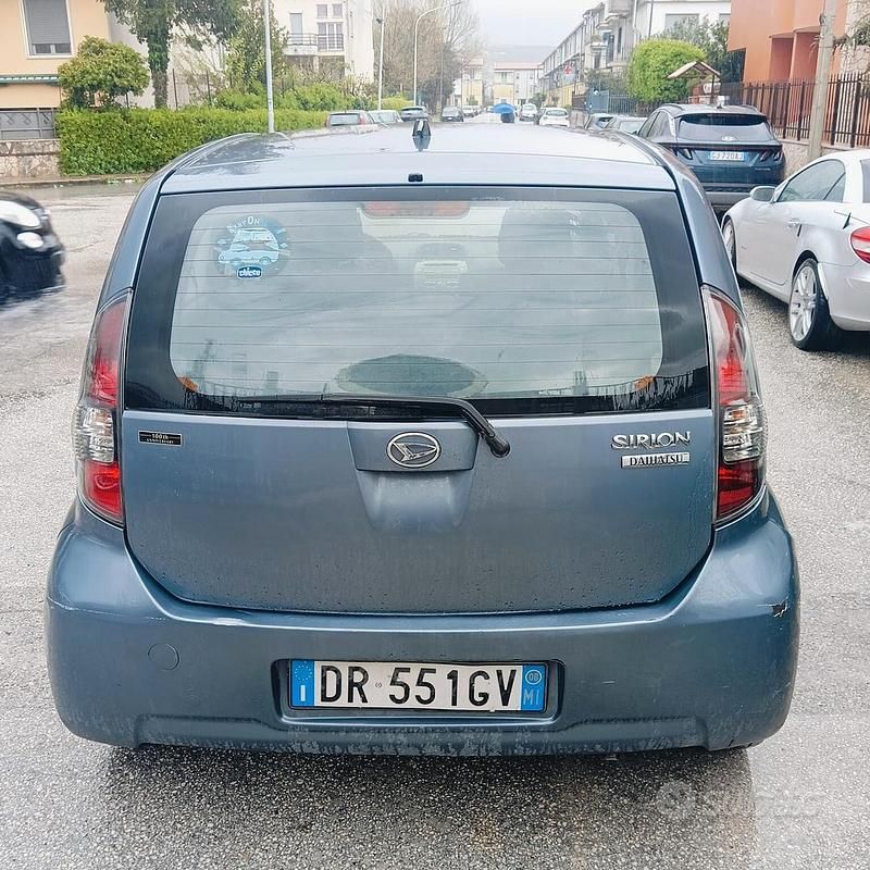 Usata Daihatsu Sirion HIRO 69 CV (50 kW) 2008 Blu Utilitaria