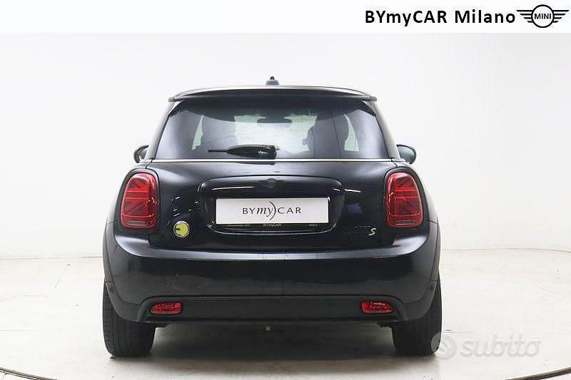Usata Mini Cooper SE Classic 2022 Nero Utilitaria
