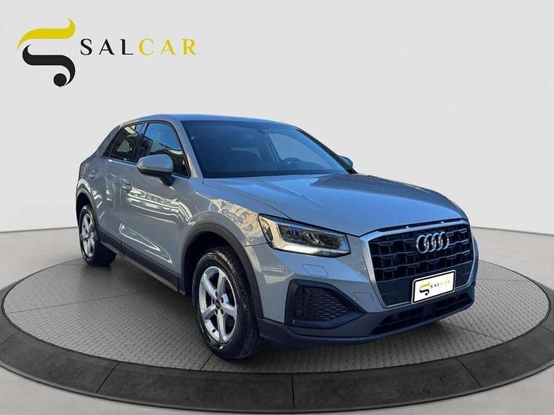 Usata Audi Q2 Ambiente 116 CV (85 kW) 2021 Argento SUV