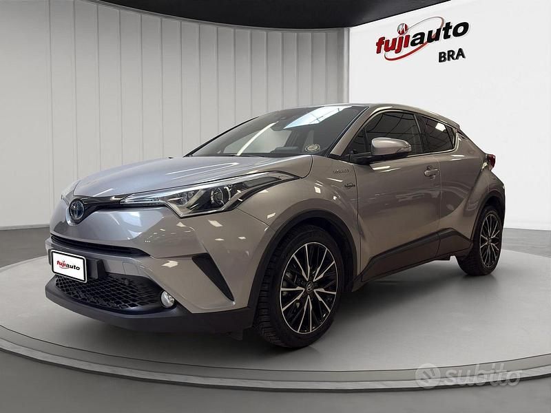Usata Toyota C-HR Trend 122 CV (89 kW) 2018 Grigio SUV