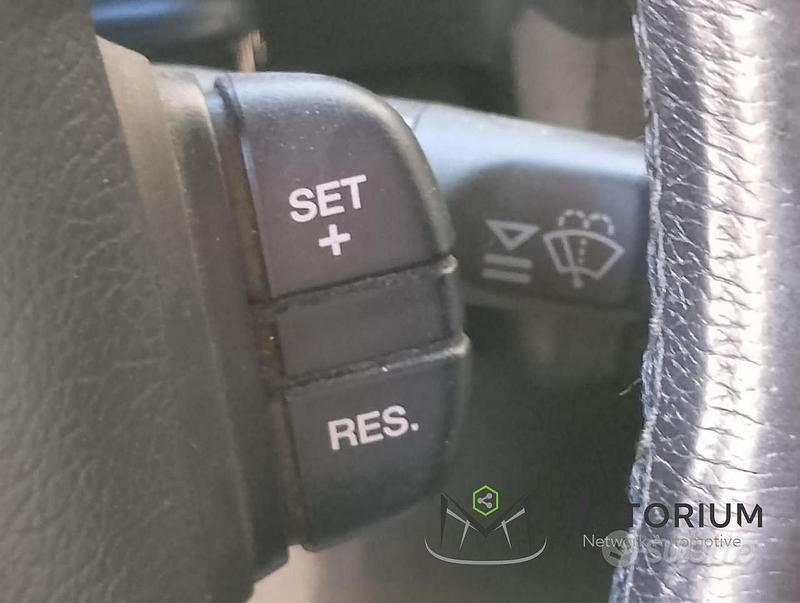 Usata Land Rover Discovery 2 137 CV (100 kW) 1999 Grigio SUV