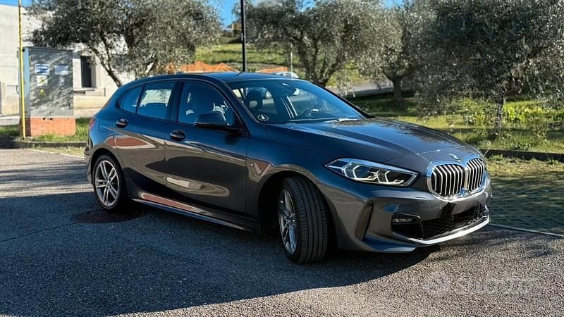 Usata BMW 118 M Sport 150 CV (110 kW) 2020 Grigio Utilitaria
