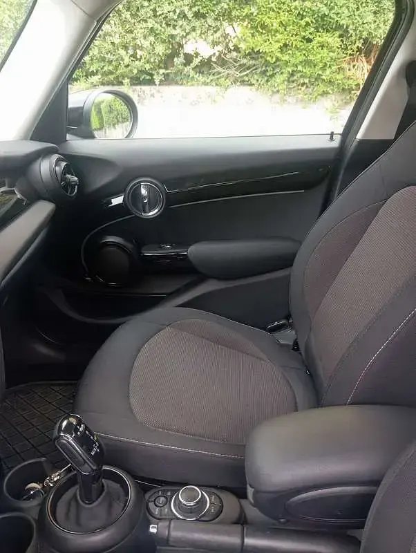 Usata Mini Cooper Classic 136 CV (100 kW) 2022 Utilitaria