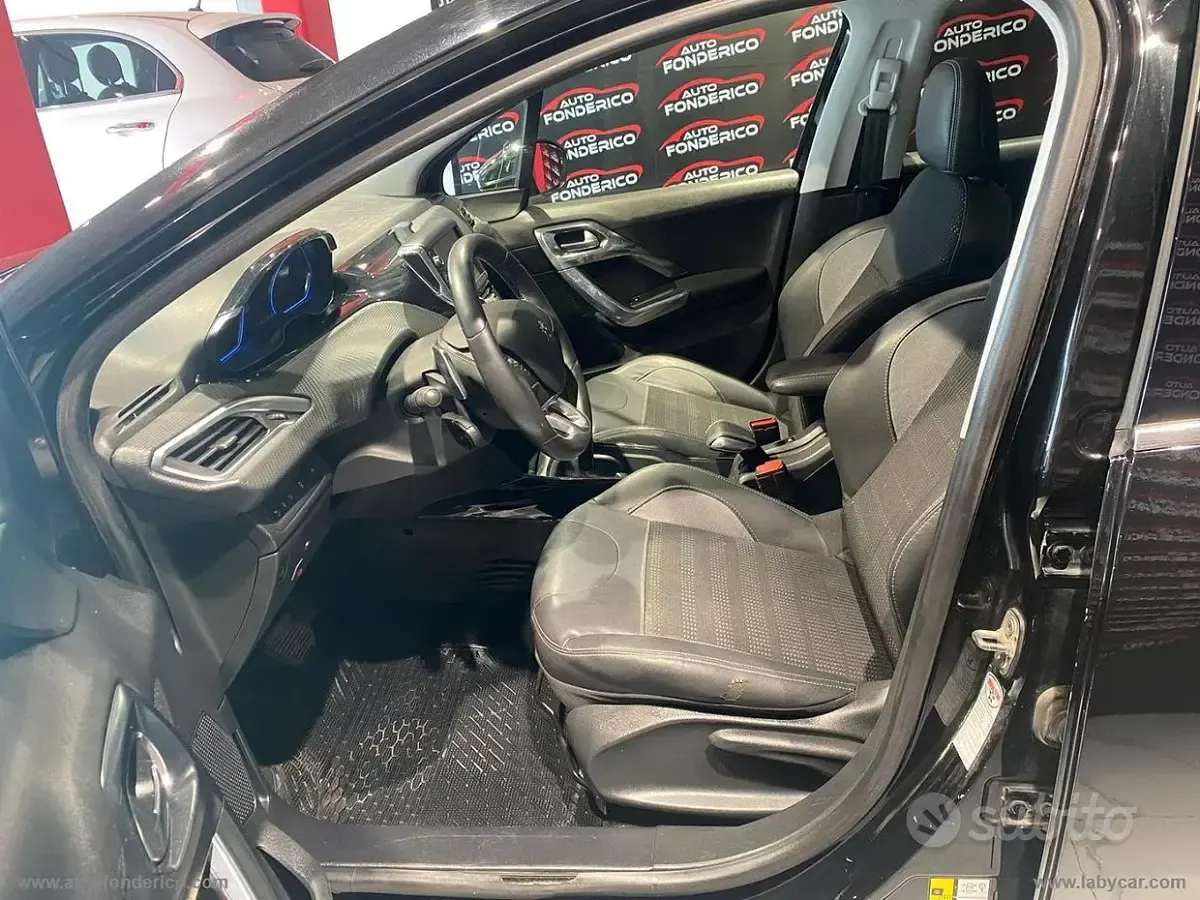 Usata Peugeot 2008 Allure 92 CV (67 kW) 2014 Nero SUV