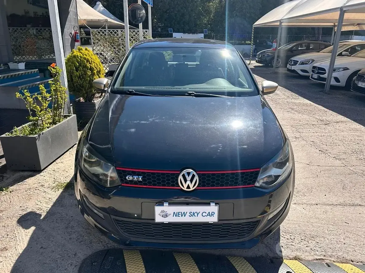Usata VW Polo Comfortline 69 CV (50 kW) 2012 Nero Utilitaria