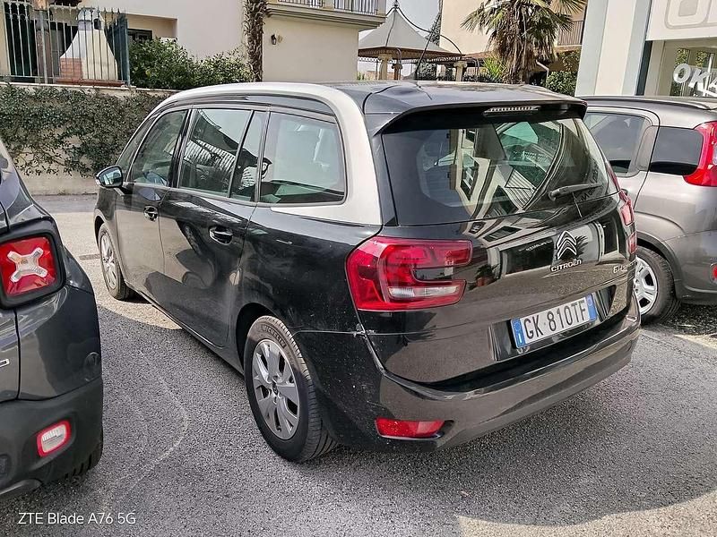 Usata Citroën C4 SpaceTourer Feel 131 CV (96 kW) 2022 Nero Monovolume