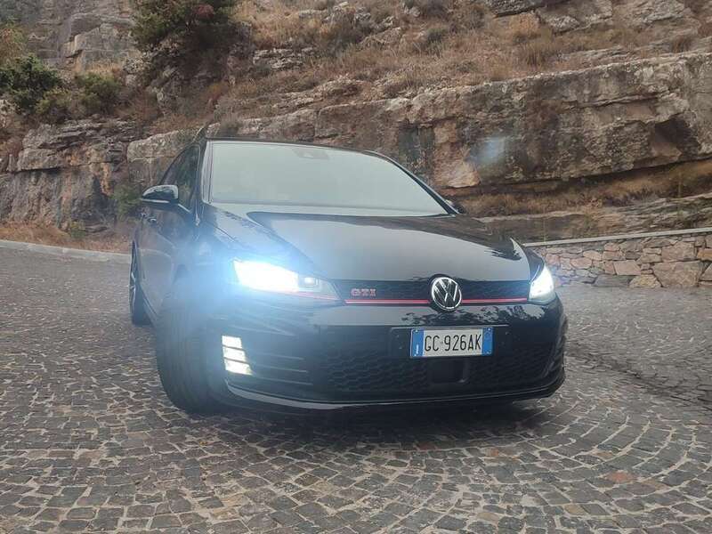 Usato 2016 VW Golf VII 2.0 Benzin 230 CV (18.499 €)