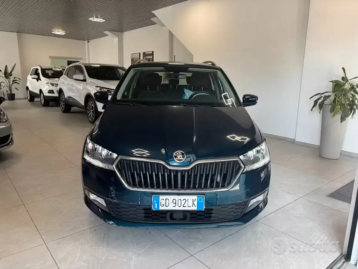 Usata Skoda Fabia Design Edition 95 CV (69 kW) 2021 Blu/azzurro Utilitaria