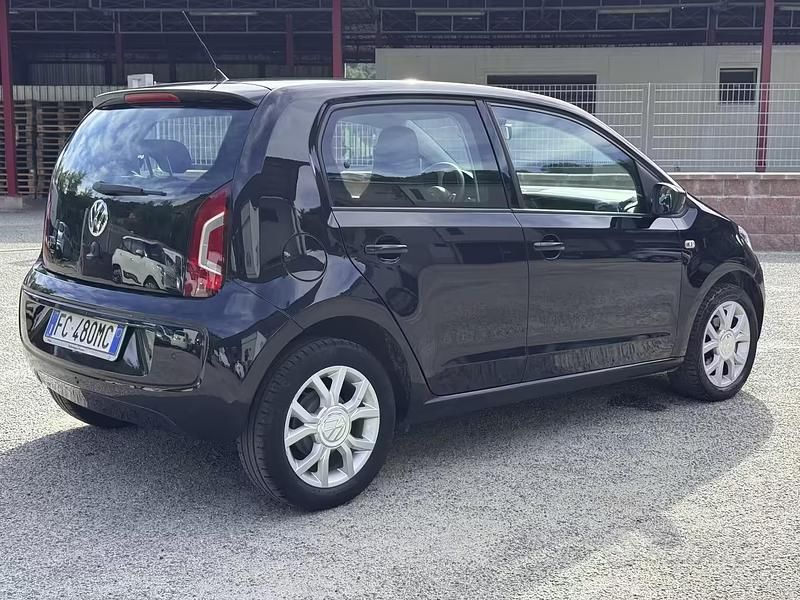 Usata VW up! Highline 75 CV (55 kW) 2016 Nero Utilitaria