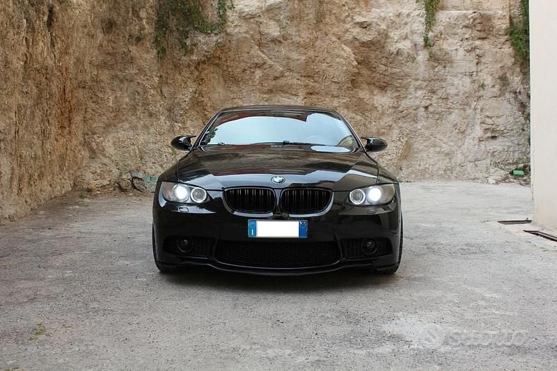 Usata BMW 330 M Sport 231 CV (169 kW) 2007 Nero Coupé