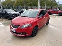 Usata Lancia Ypsilon Silver 70 CV (51 kW) 2022 Rosso Utilitaria