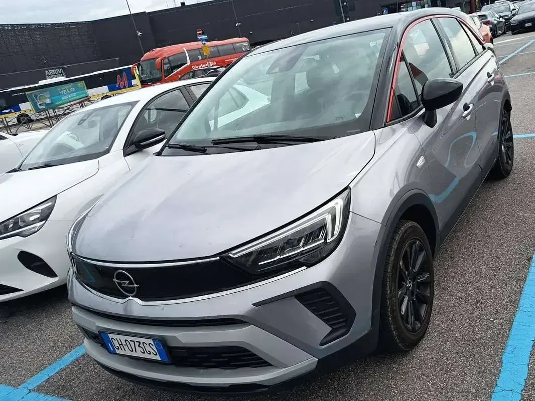 Usata Opel Crossland GS Line 83 CV (61 kW) 2021 Grigio SUV