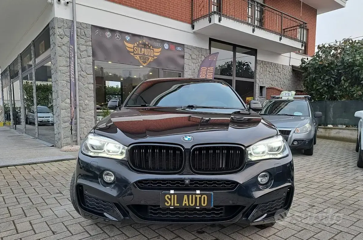 Usata BMW X6 Efficient Dynamics 249 CV (183 kW) 2018 Nero SUV