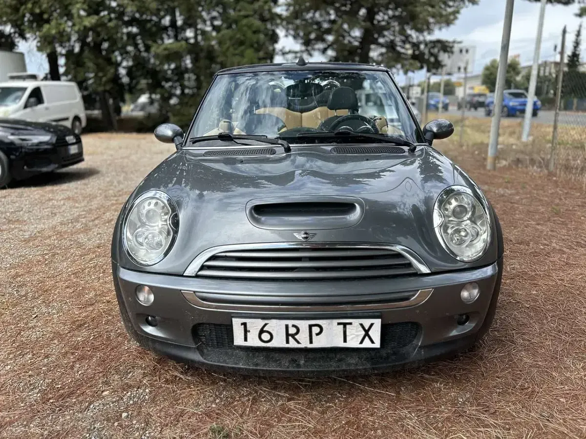 Usata Mini Cooper S Cabriolet 170 CV (125 kW) 2006 Grigio Cabrio